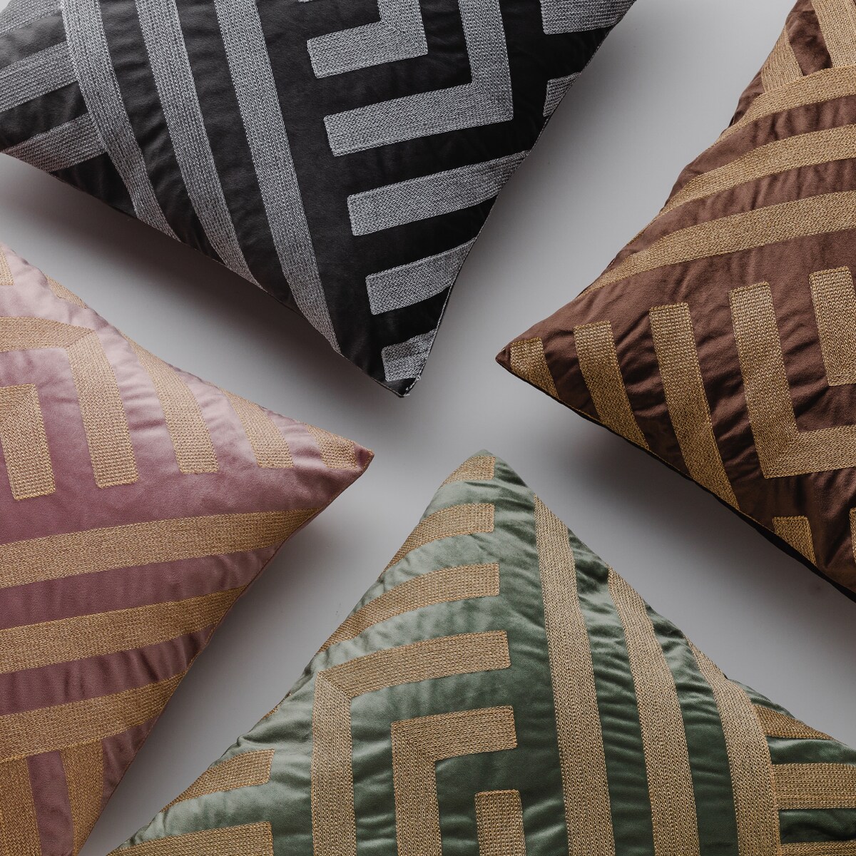 Poszewka Meave 45x45 cm