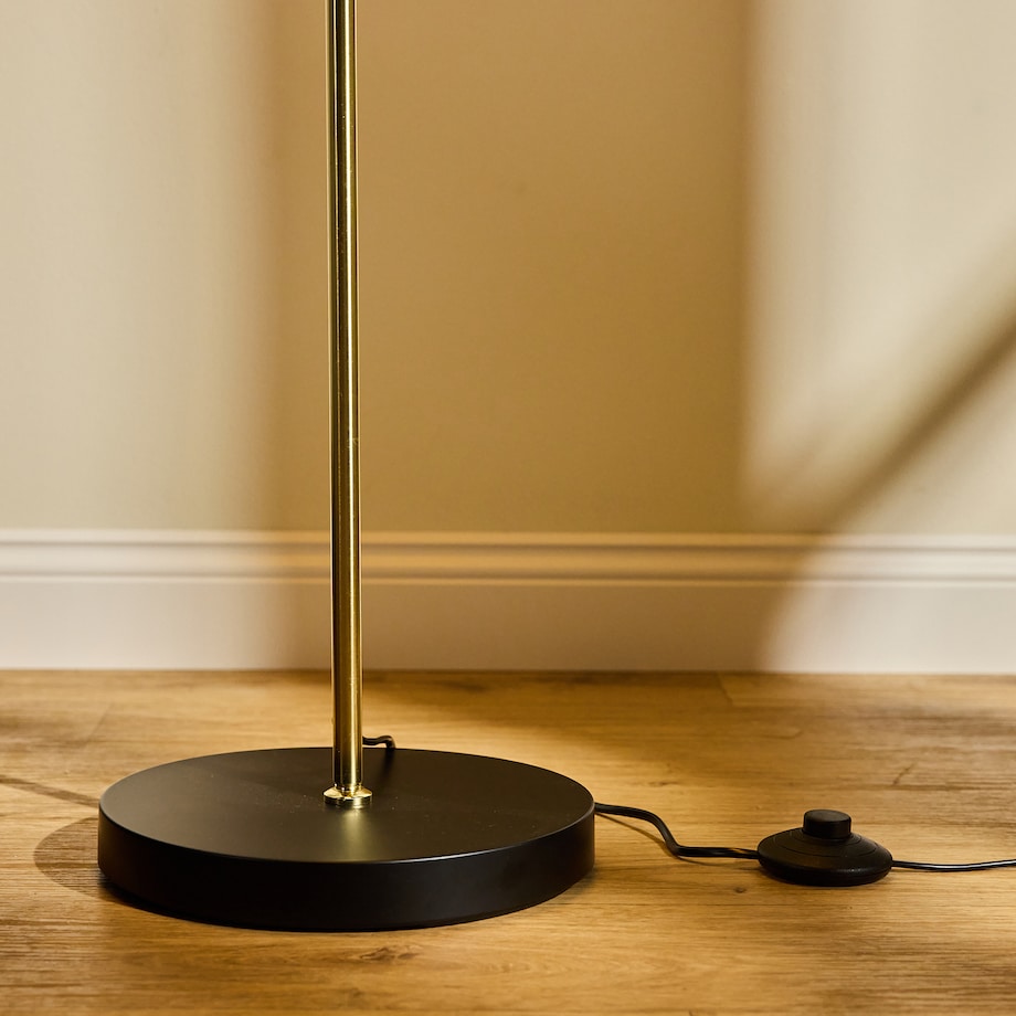 elegancka lampa podłogowa typu "grzybek" foy