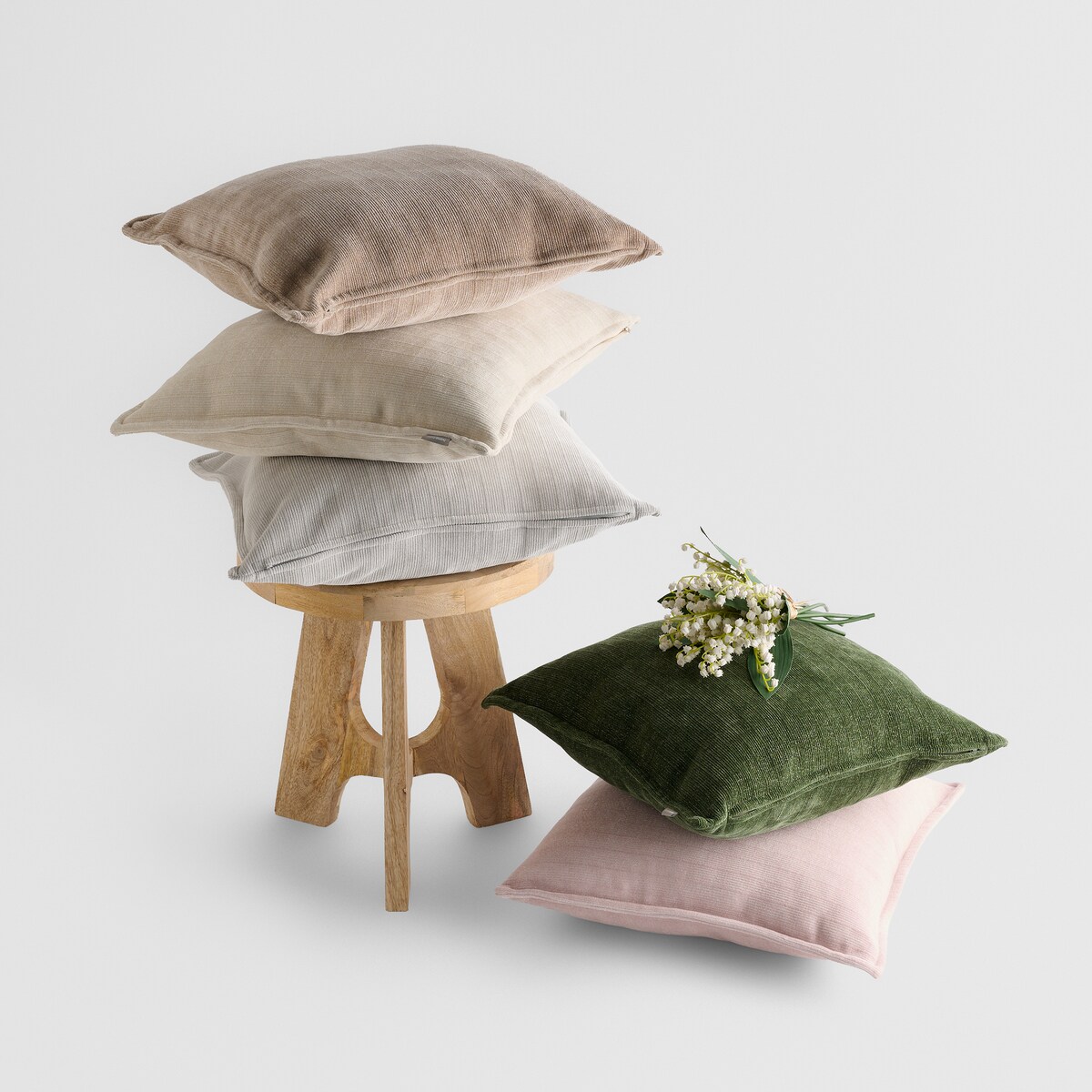 Poszewka dekoracyjna Casea 45x45 cm