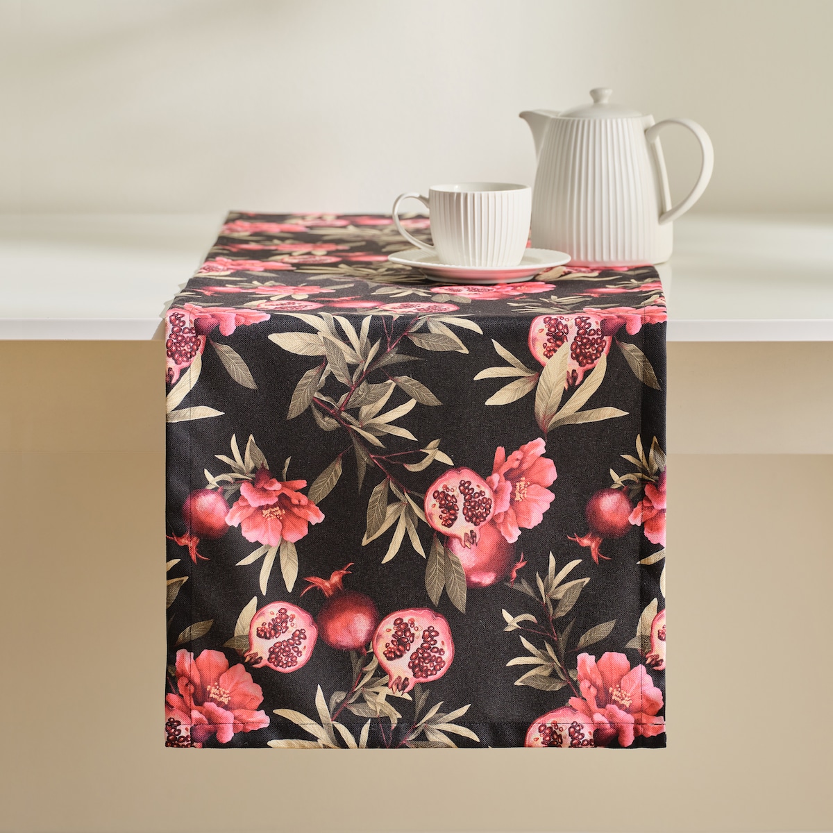 Bieżnik Drukowany Granadillo 40x180 cm z motywem kwiatowym