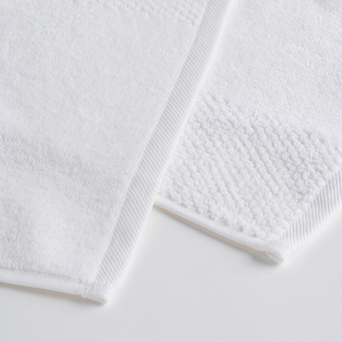 Komplet 2 szt. ręczników do twarzy lub do rąk Strippo 30x50 cm