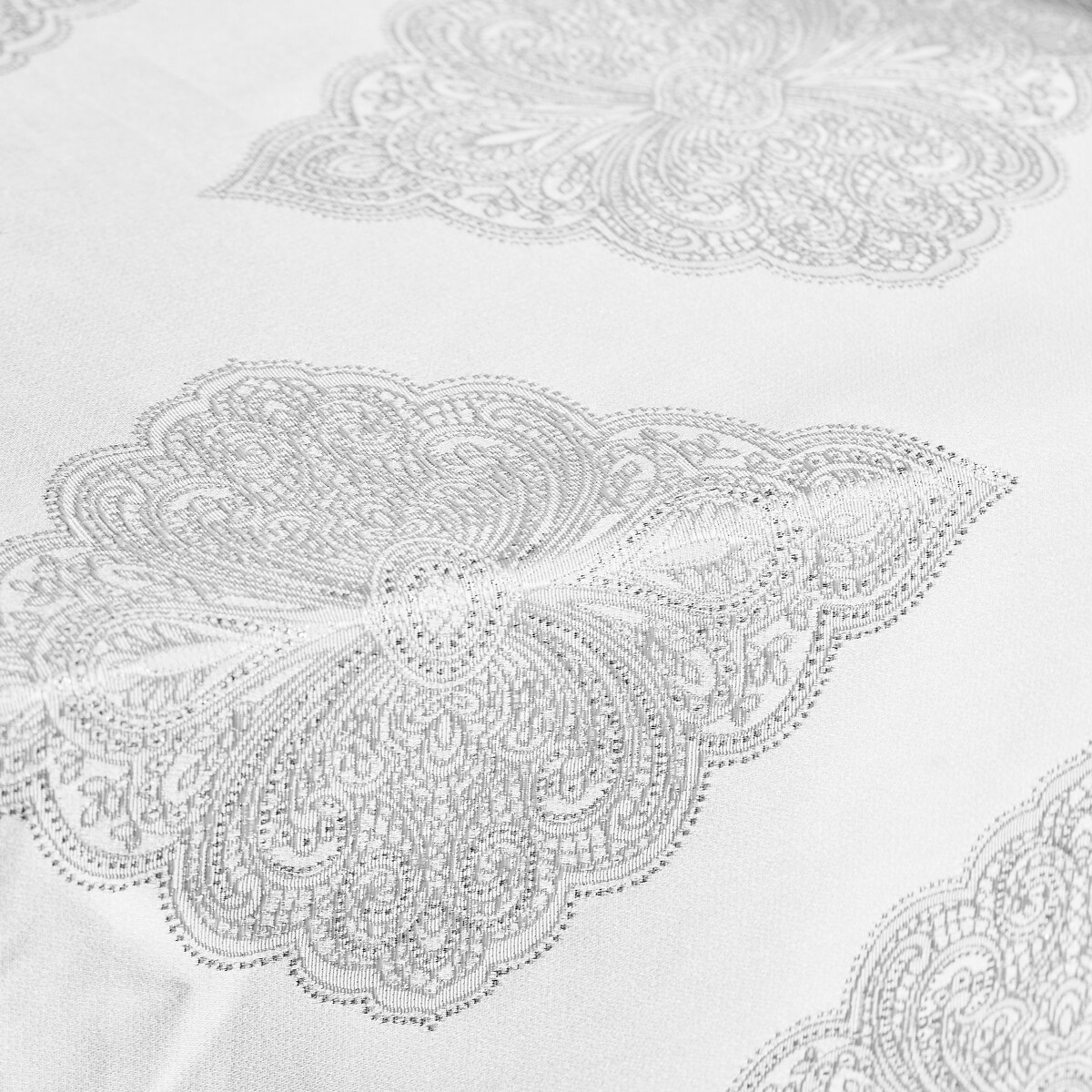 Obrus Żakardowy Hiren 130x180 cm z motywem arabeski