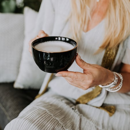 Filiżanka Ze Spodkiem Svart