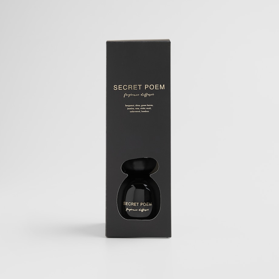 Odświeżacz Powietrza Ling z motywem napisów