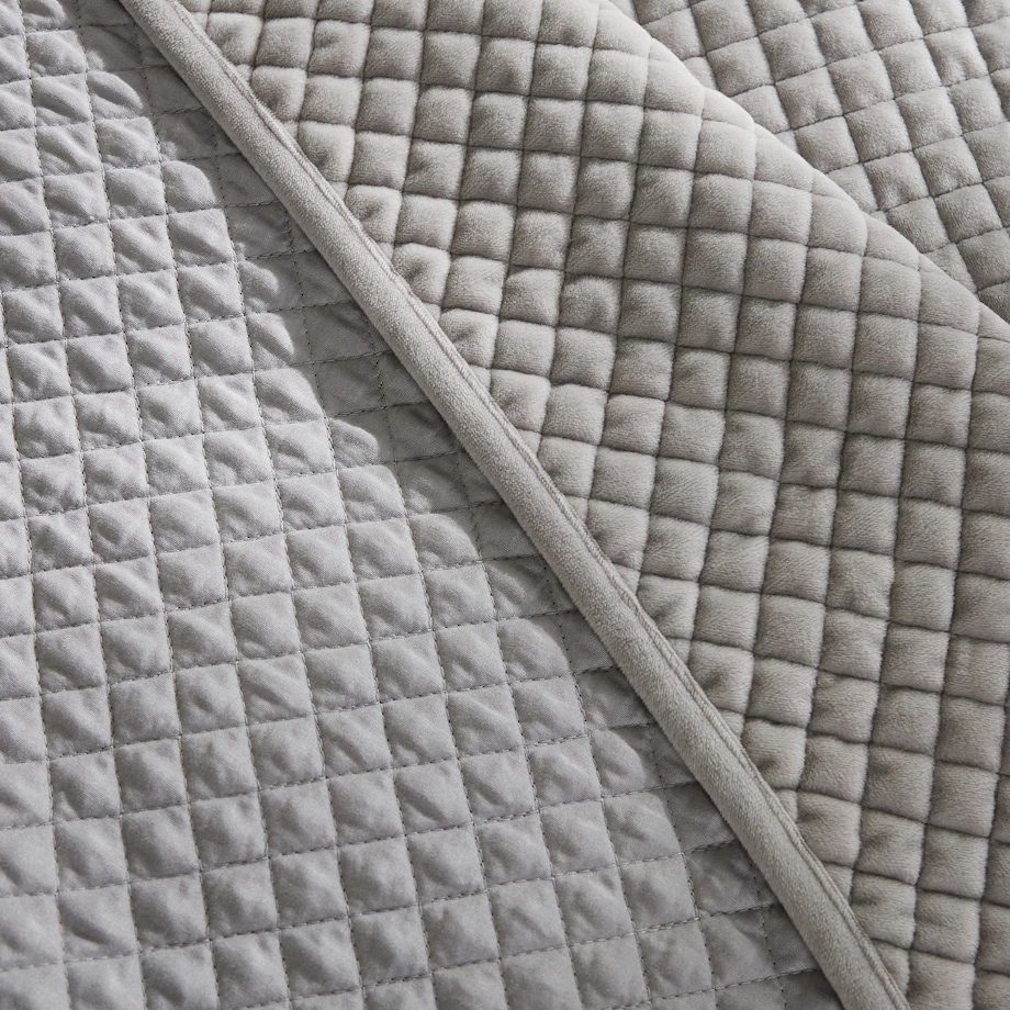 Jednokolorowa narzuta na łóżko Plums 200x220 cm z motywem geometrycznym