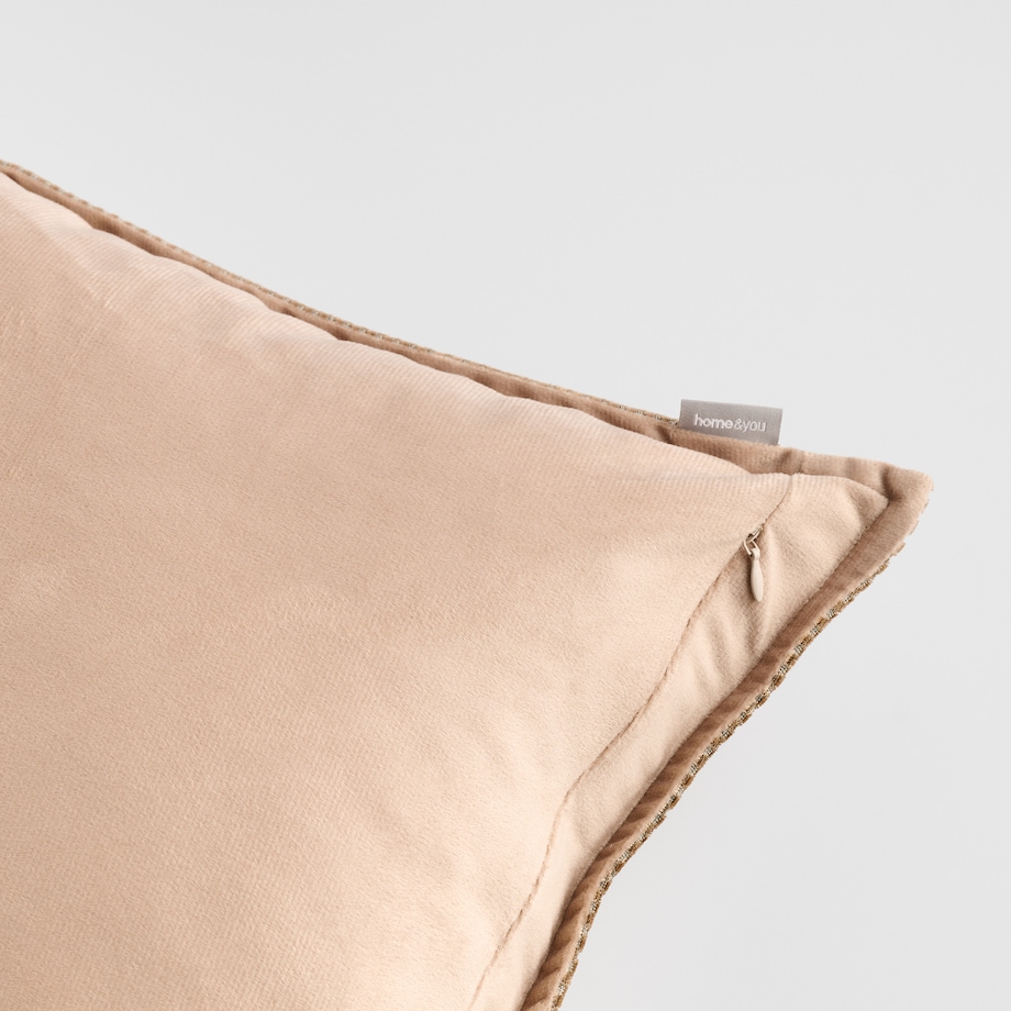 Poszewka dekoracyjna Glameri 45x45 cm