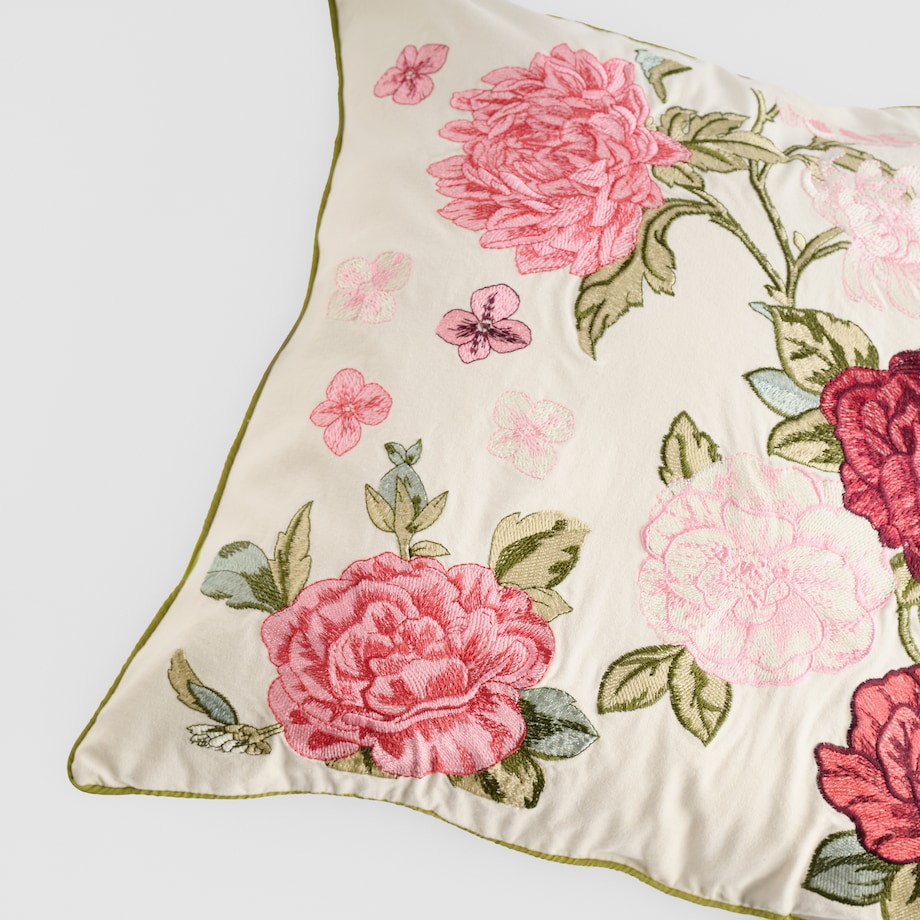 Poszewka Haftowana Bellarosa 45x45 cm
