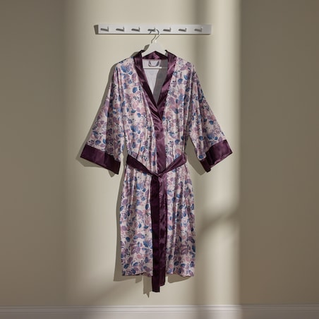 Szlafrok Listello z motywem liściastym