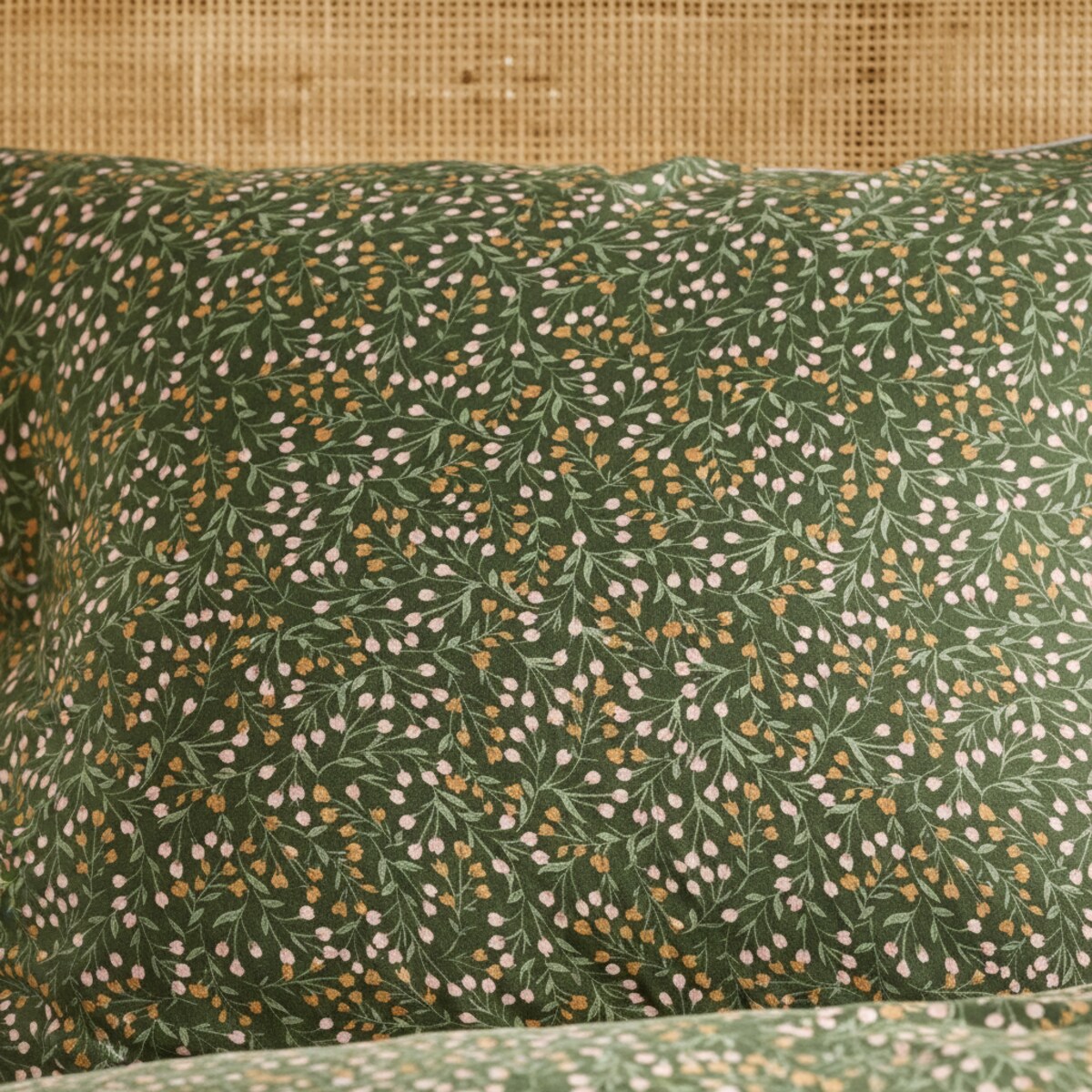 Pościel z bawełny satynowej Crisenta 200x220 cm z wzorem kwiatowym