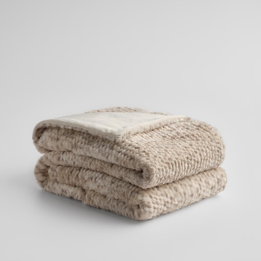 Jednokolorowa futrzana narzuta na łóżko Siman 180x220 cm