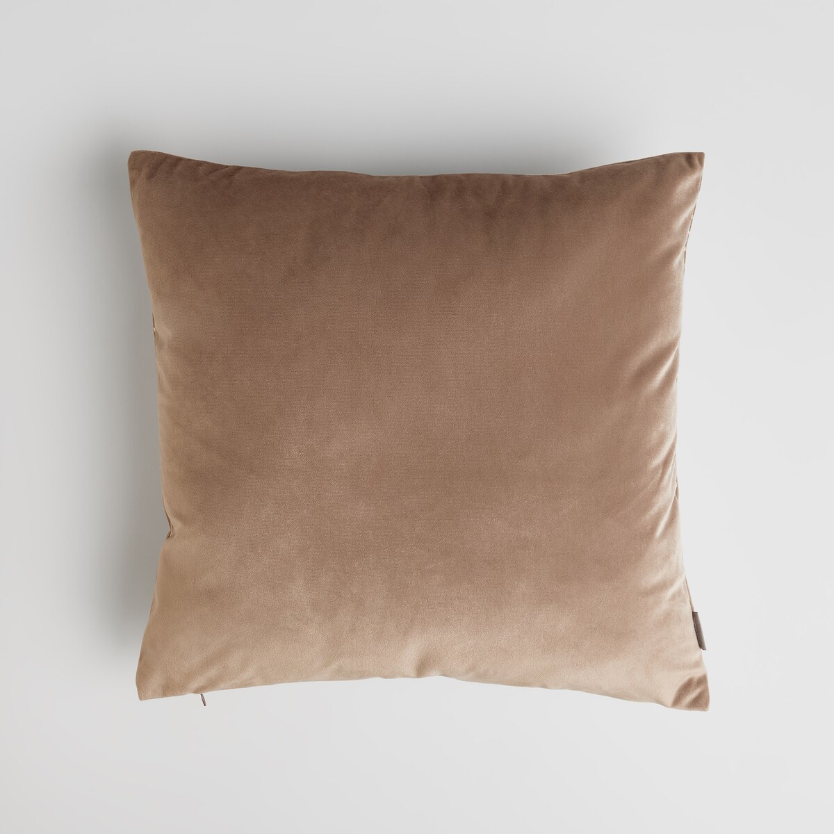 Poszewka Drukowana Radiato 45x45 cm z motywem geometrycznym