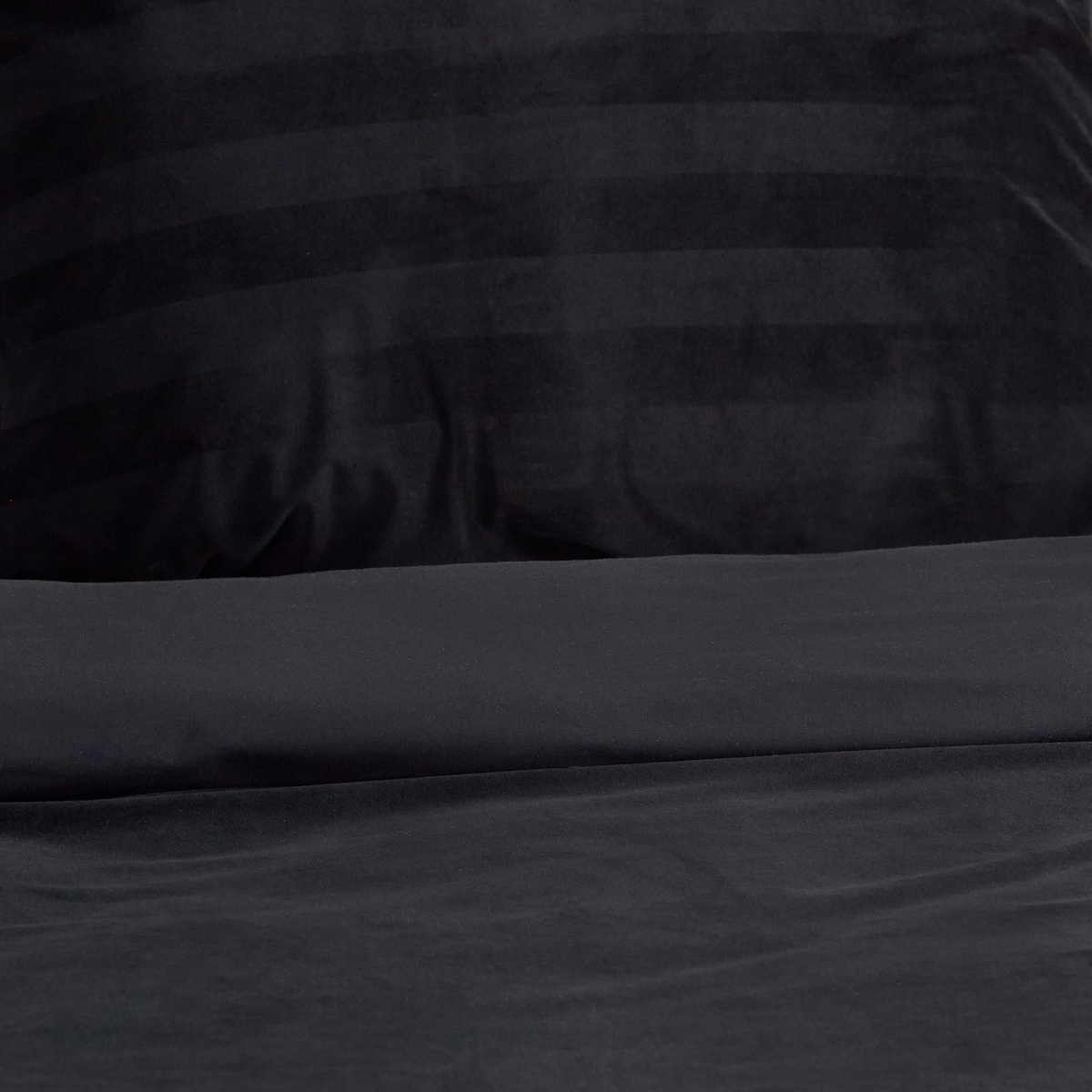 Pościel Welwetowa Zebo 160x200 cm z motywem geometrycznym