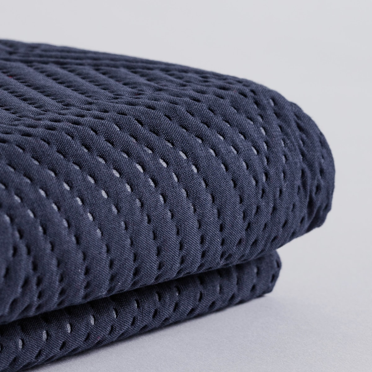 Jednokolorowa narzuta na łóżko Structural 170x210 cm