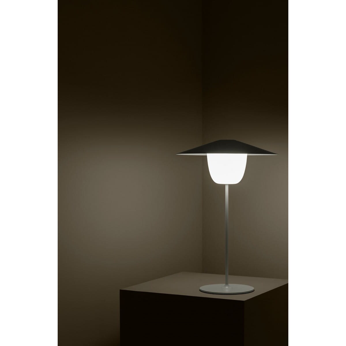 Mobilna lampa ANI, 49x34 cm, Blomus | home&you