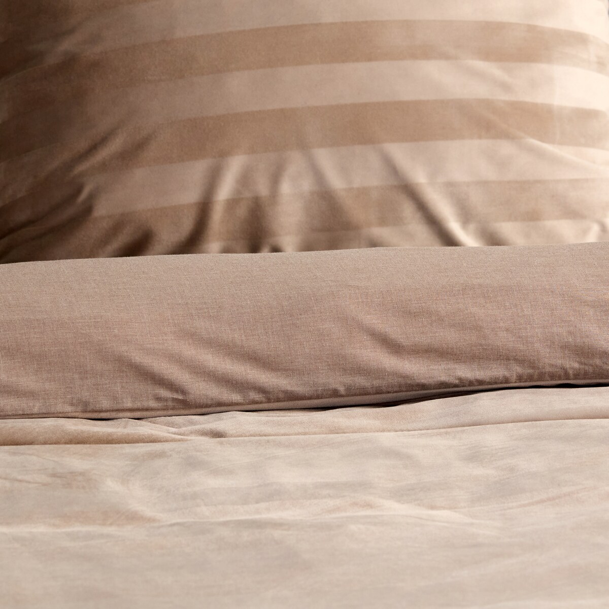 Pościel Welwetowa Zebo 160x200 cm z motywem geometrycznym