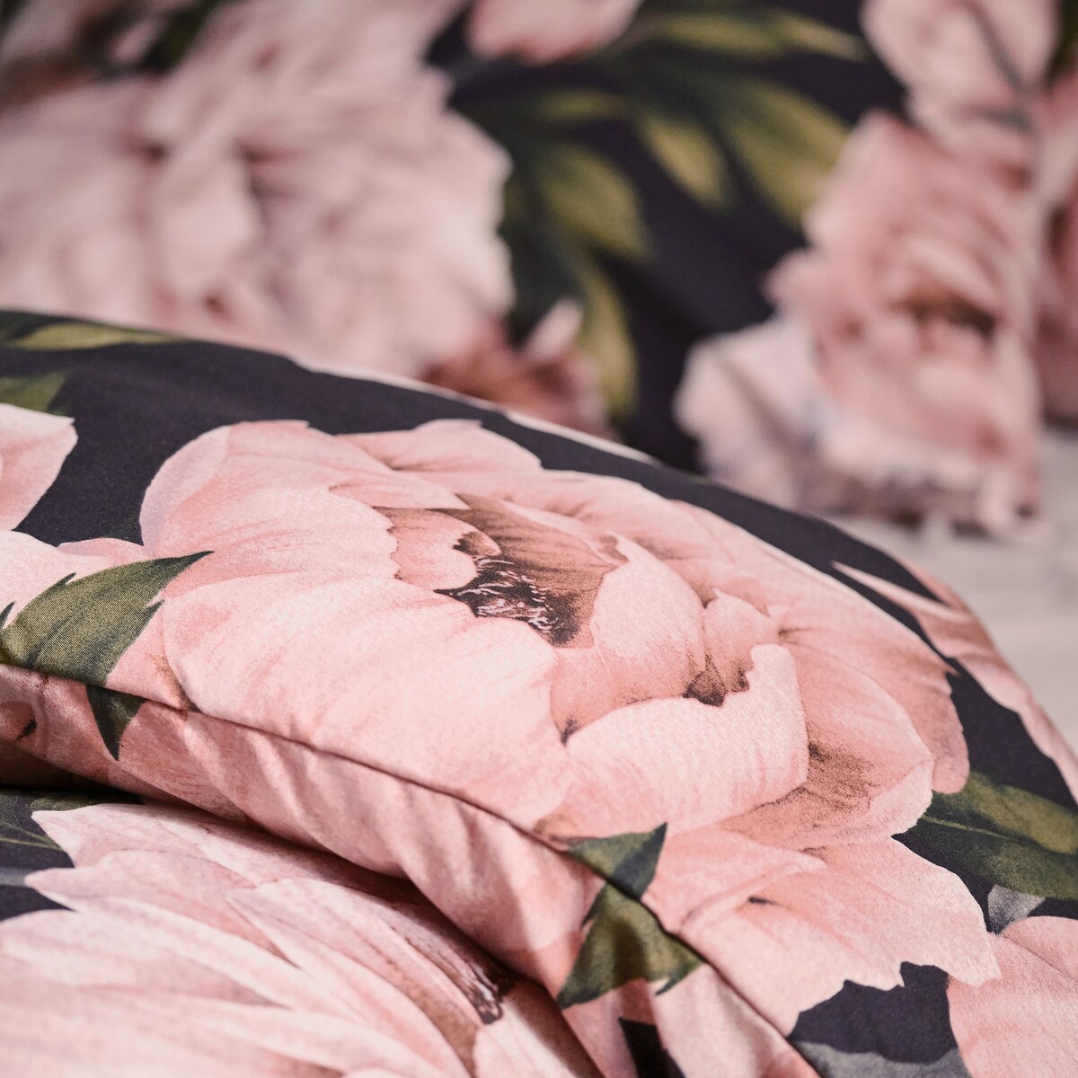 Pościel Z Mikrofibry Amourea 160x200 cm z motywem kwiatowym