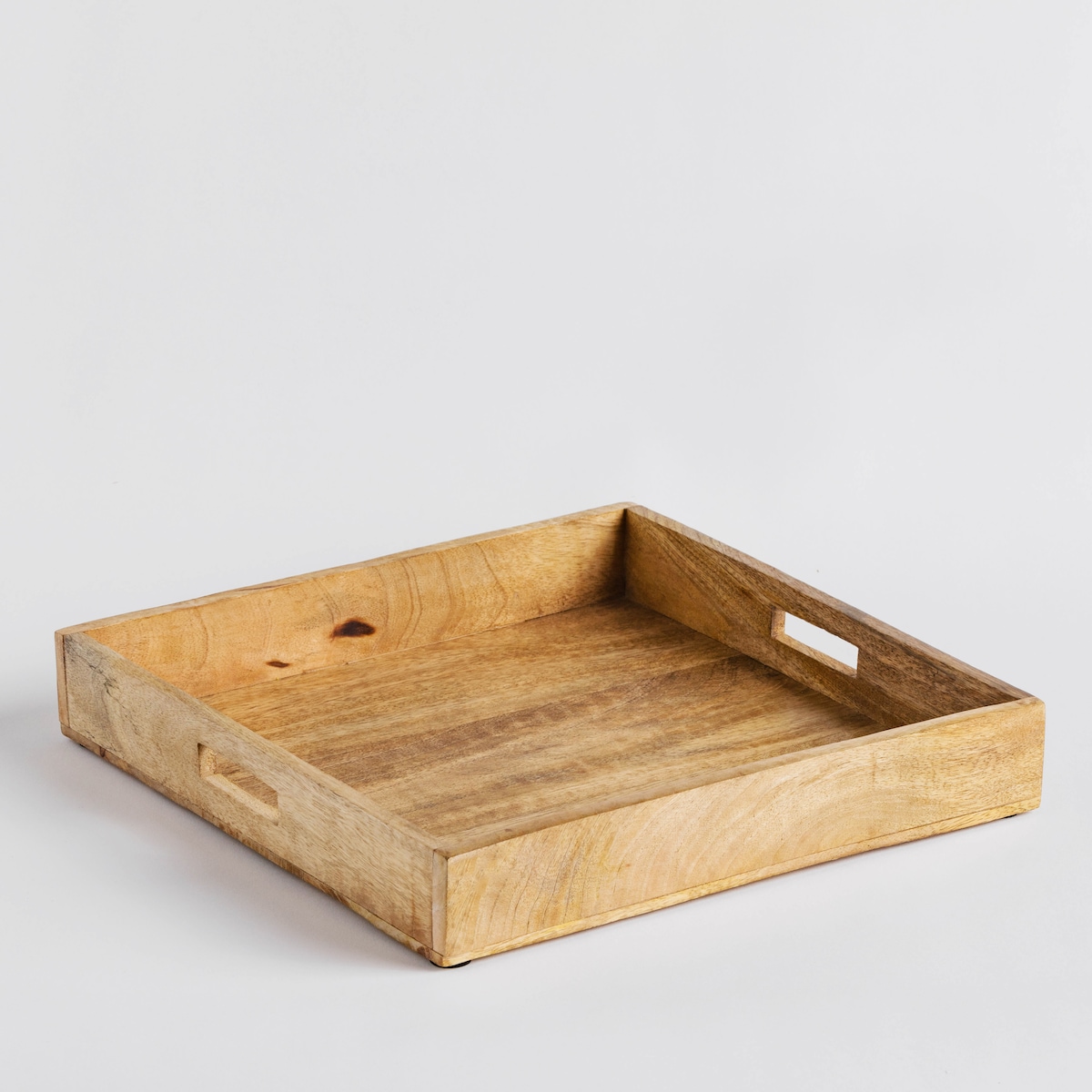 Taca Encha z motywem geometrycznym