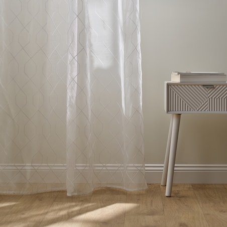 Firana haftowana Marya 140x250 cm z motywem geometrycznym