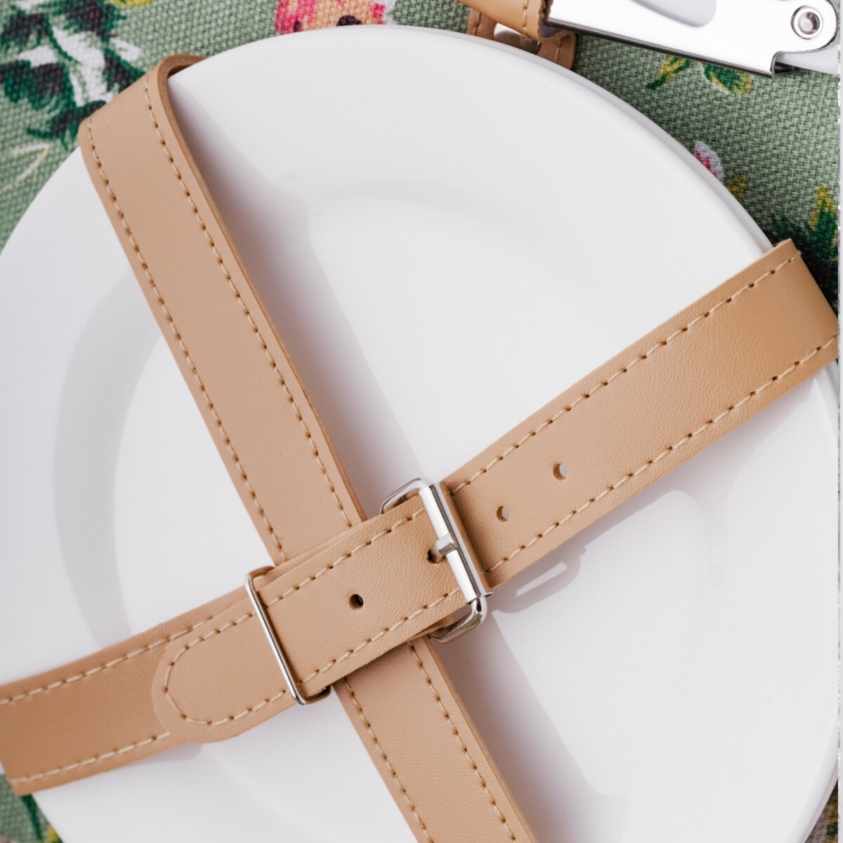 Kosz Piknikowy Z Przyborami Picknick