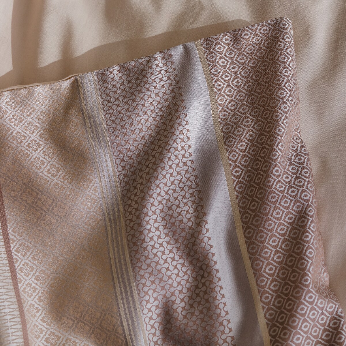 Pościel Żakardowa Gwanda 160x200 cm w paski