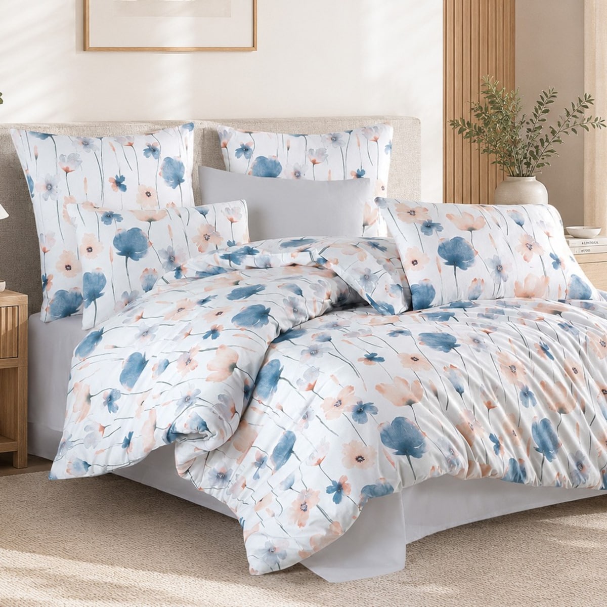 Pościel bawełniana Romance biała w niebieskie i pomarańczowe kwiaty, Cottonlove Exclusive, Darymex