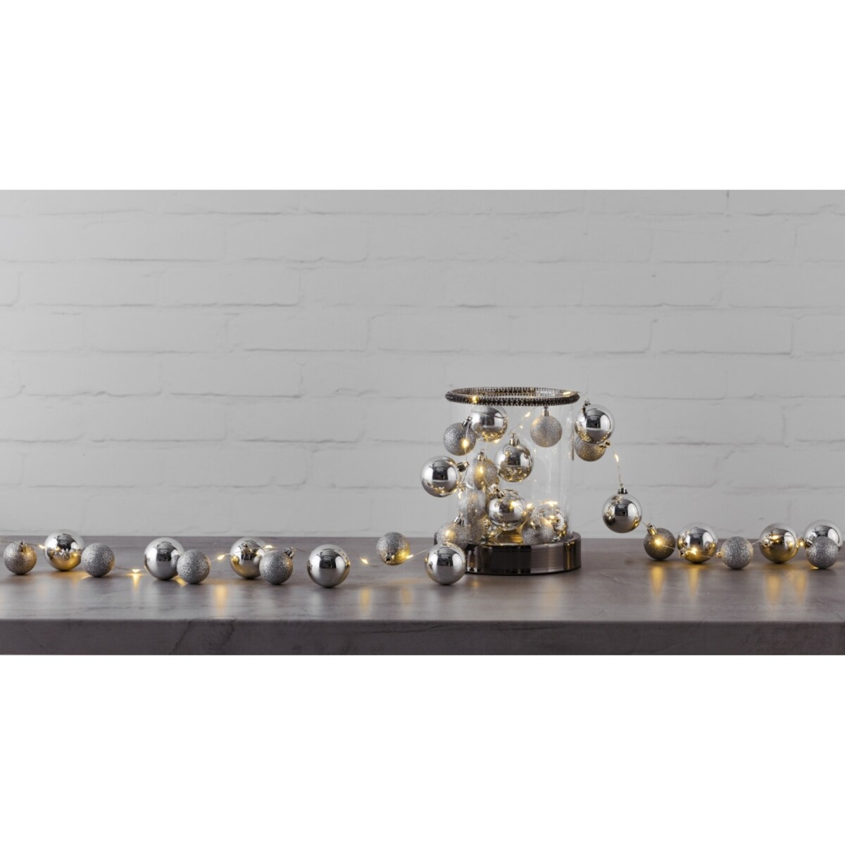 Łańcuch Shiny Balls