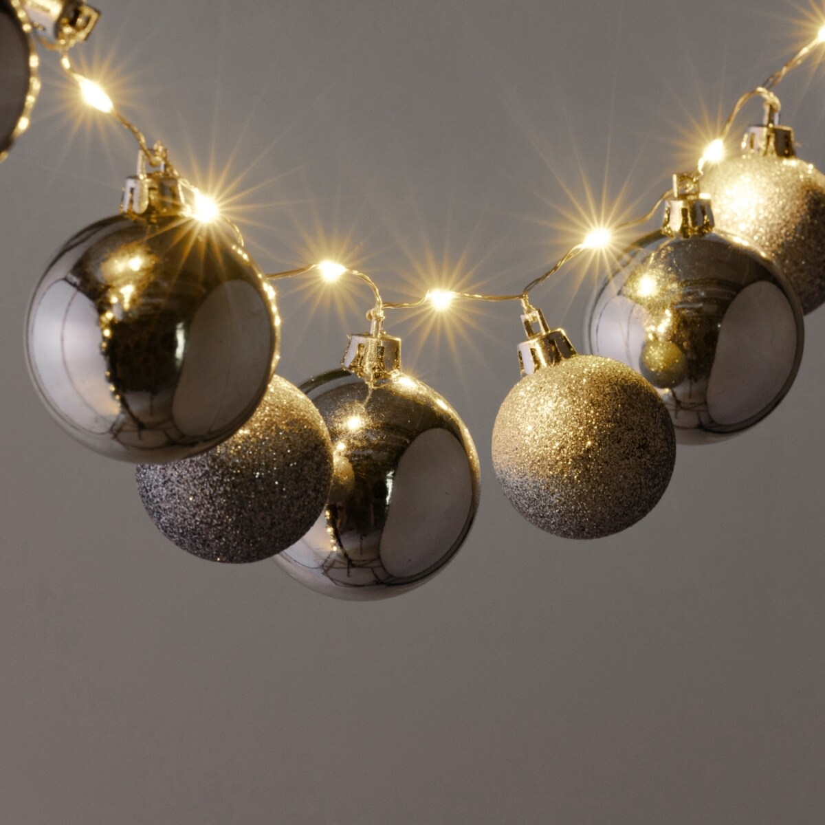 Łańcuch Shiny Balls