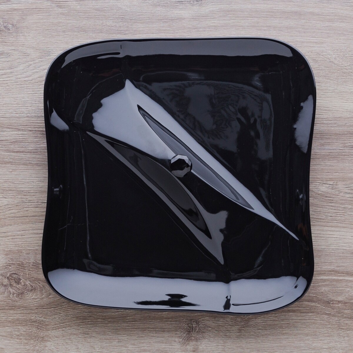 Patera Diamant Black 