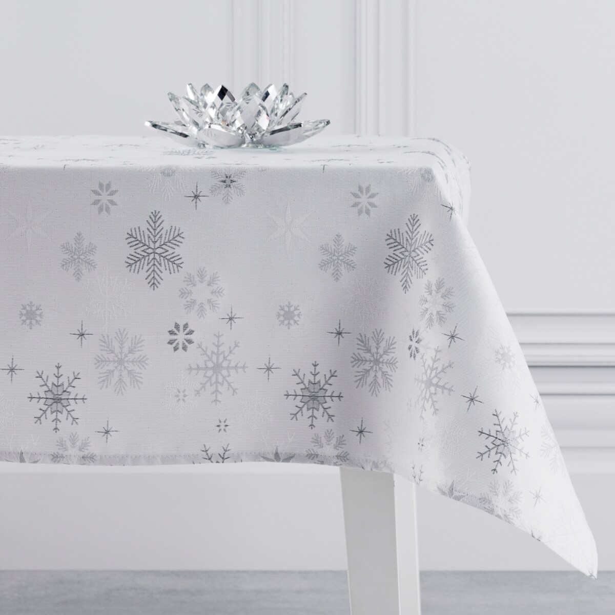 Obrus Frozen Stars 130x180