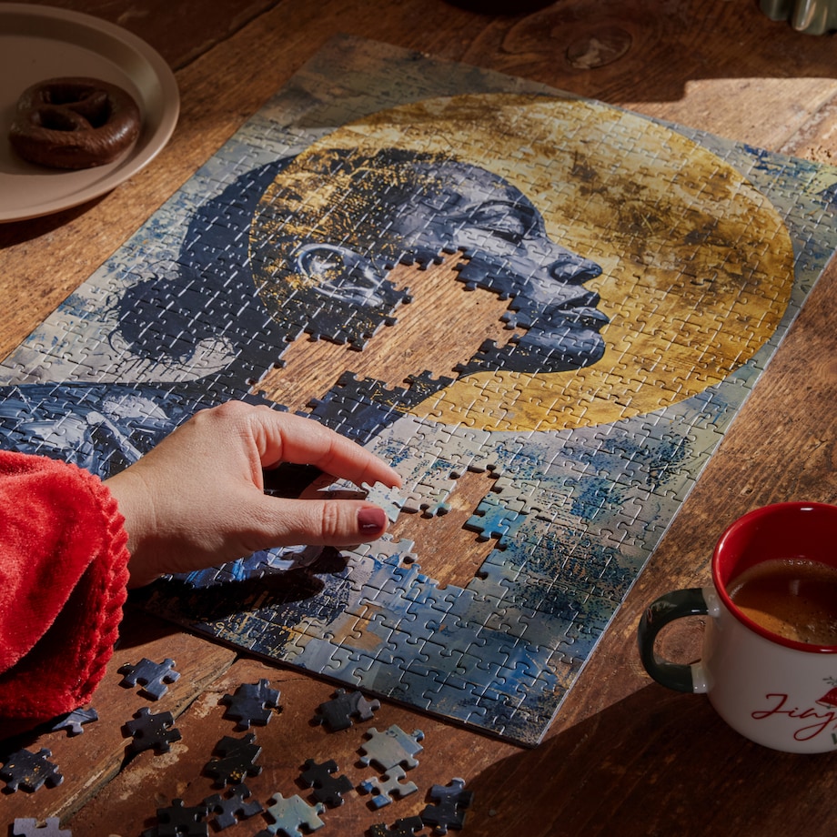 Puzzle Rise of the sun z motywem postaci
