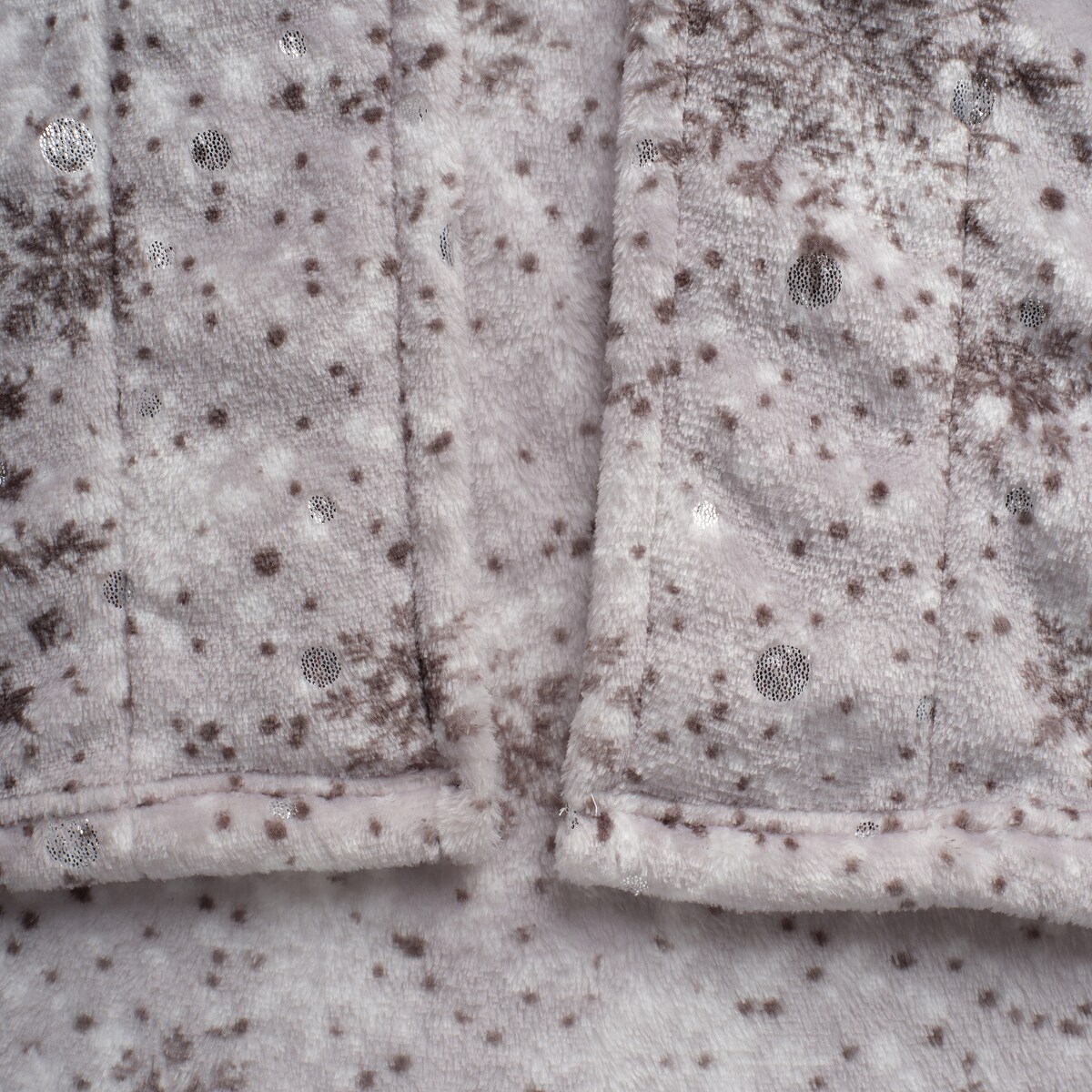 Szlafrok Snowf z motywem śnieżynki