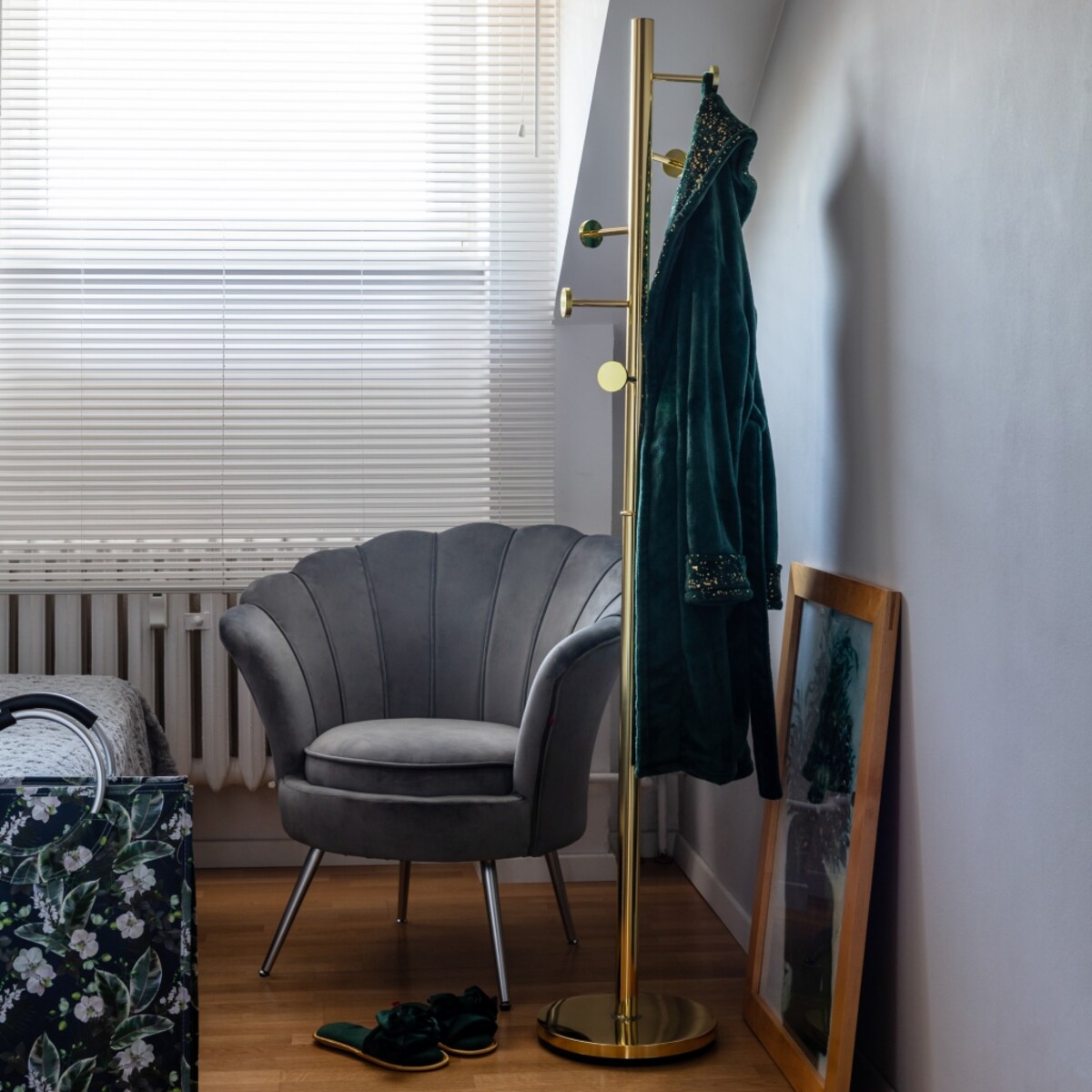 Wieszak Stojący Cornelito