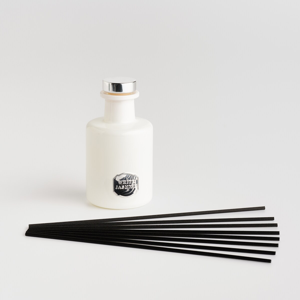 Odświeżacz Powietrza Lea z motywem napisów