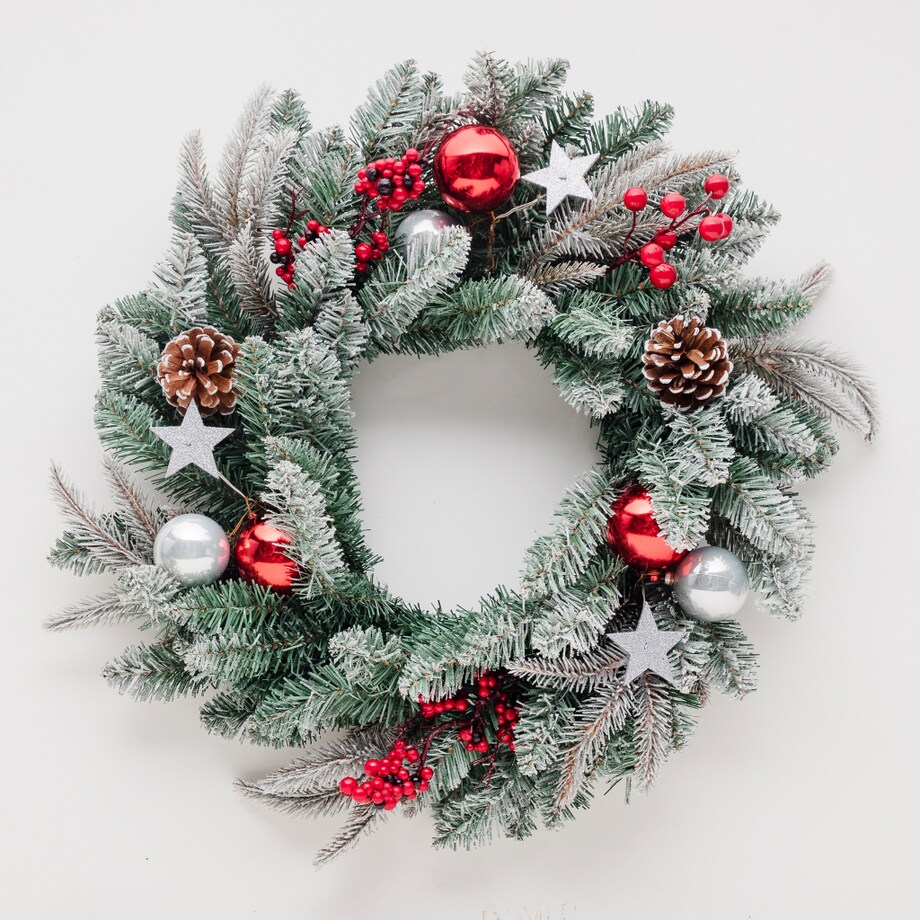 WREATH Snowis