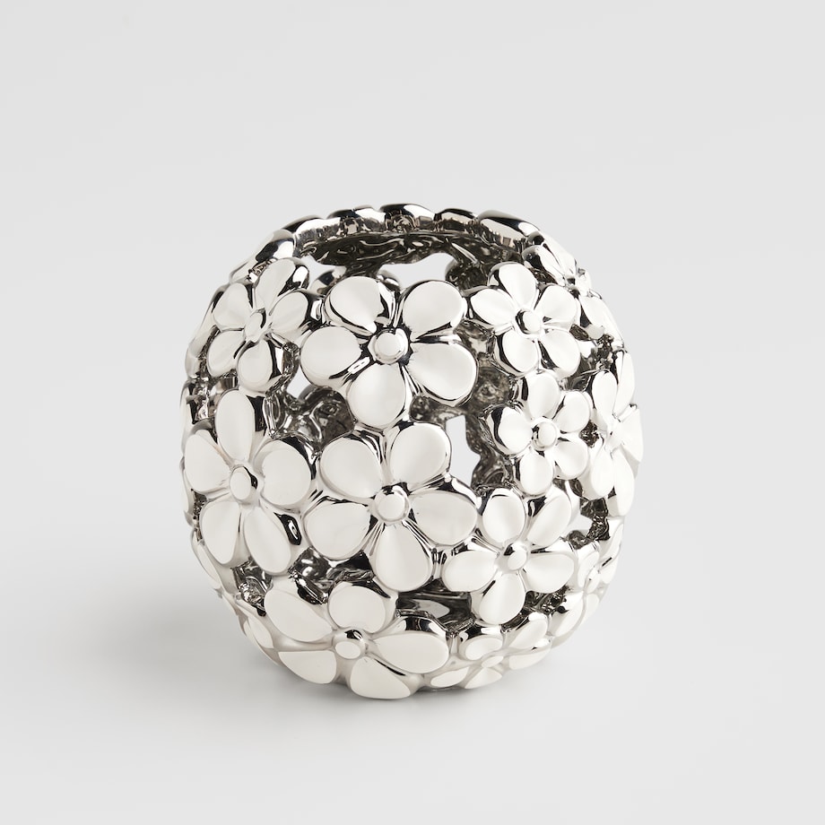 Świecznik Flosales z motywem kwiatowym