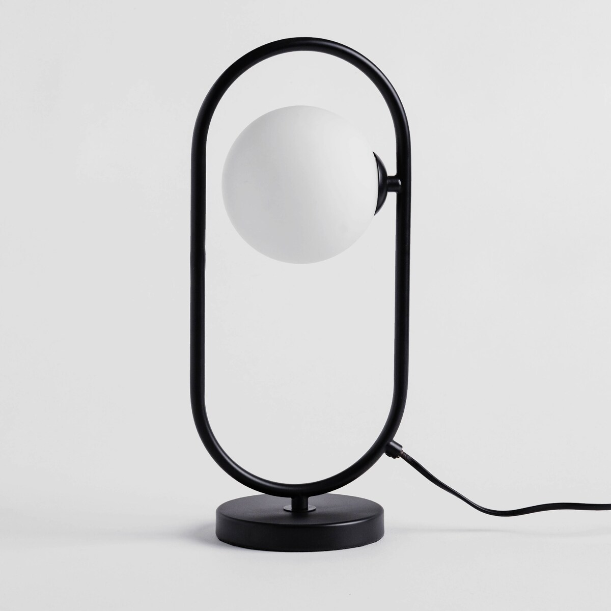 Nowoczesna Lampa Stołowa Lee