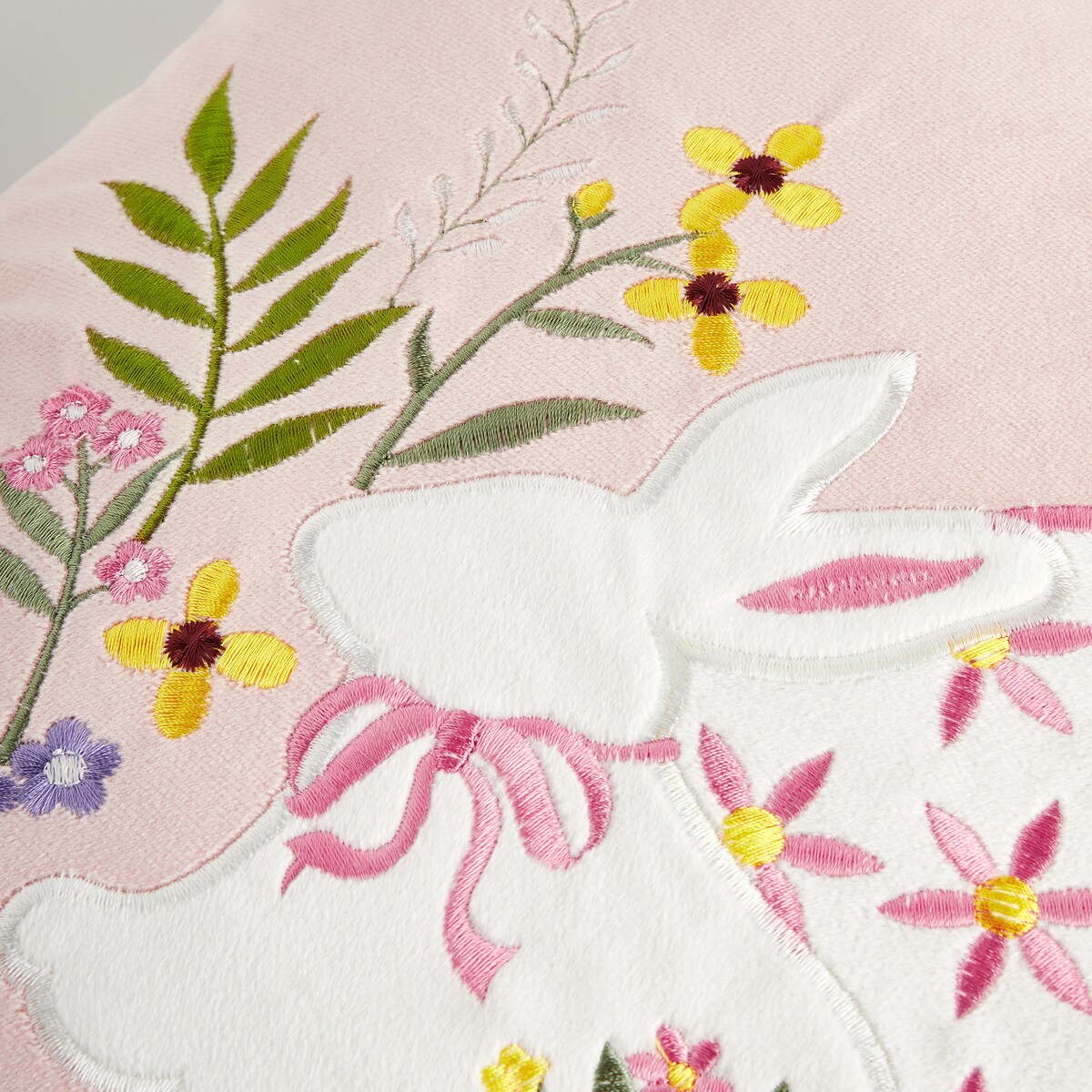 Poszewka Haftowana Lapique 45x45 cm z motywem królika