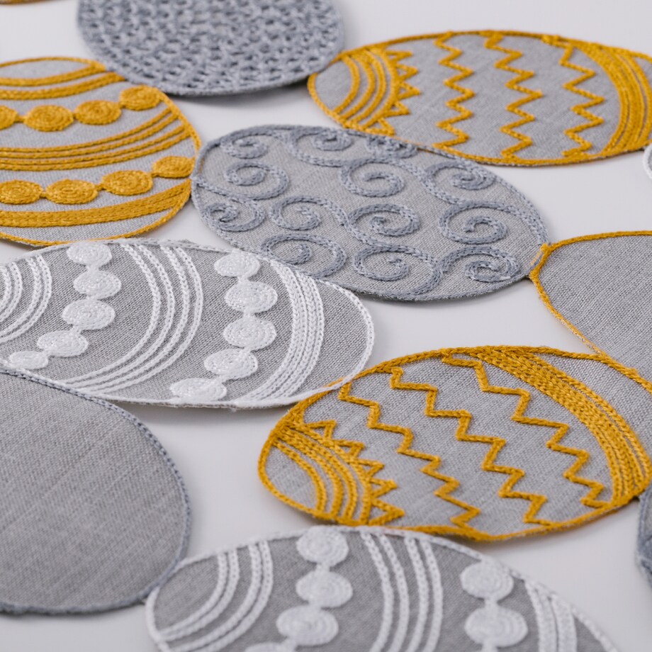 Bieżnik Scrolly Egg