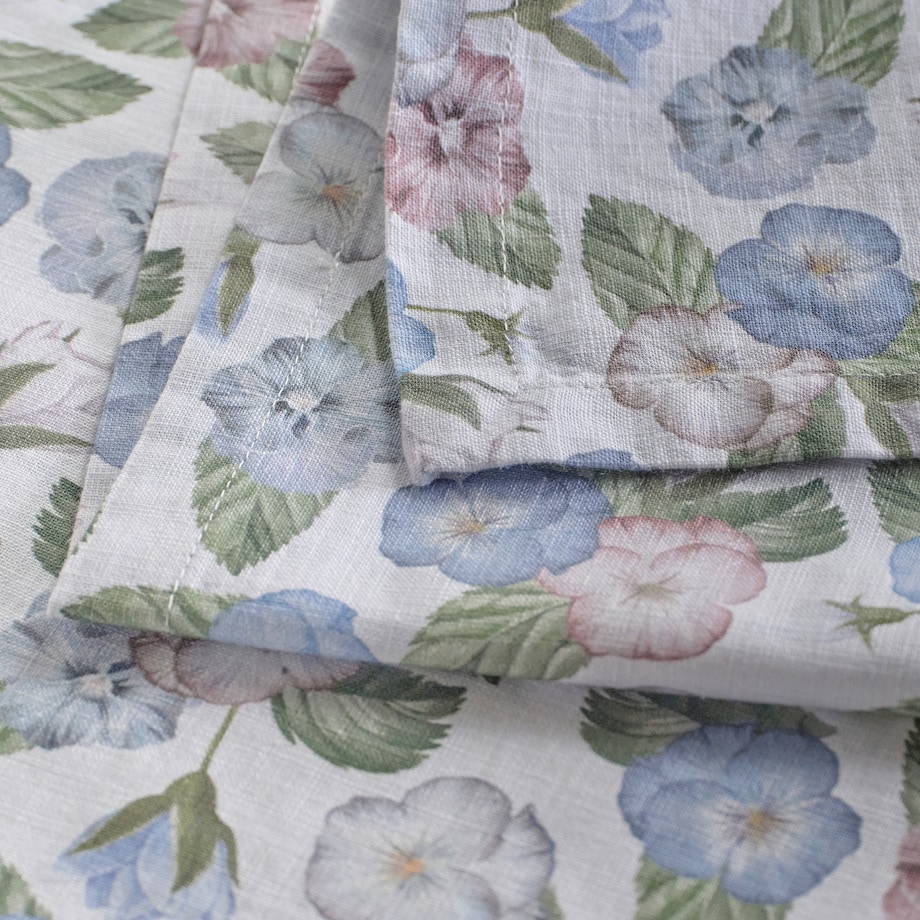 Bieżnik z nadrukiem Pansiso 35x180 cm z motywem kwiatowym