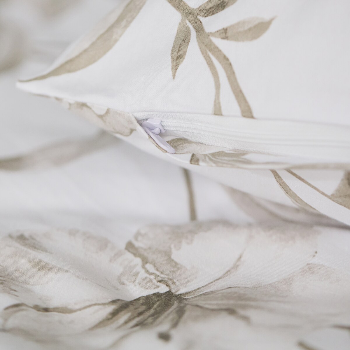 Pościel z bawełny satynowej Rostello 200x220 cm z motywem kwiatowym