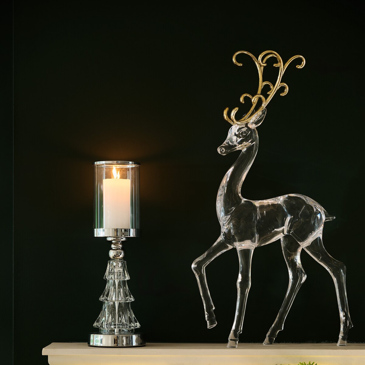 Figurka Merryreini z motywem renifera