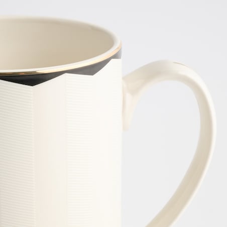 Kubek Olea z motywem geometrycznym