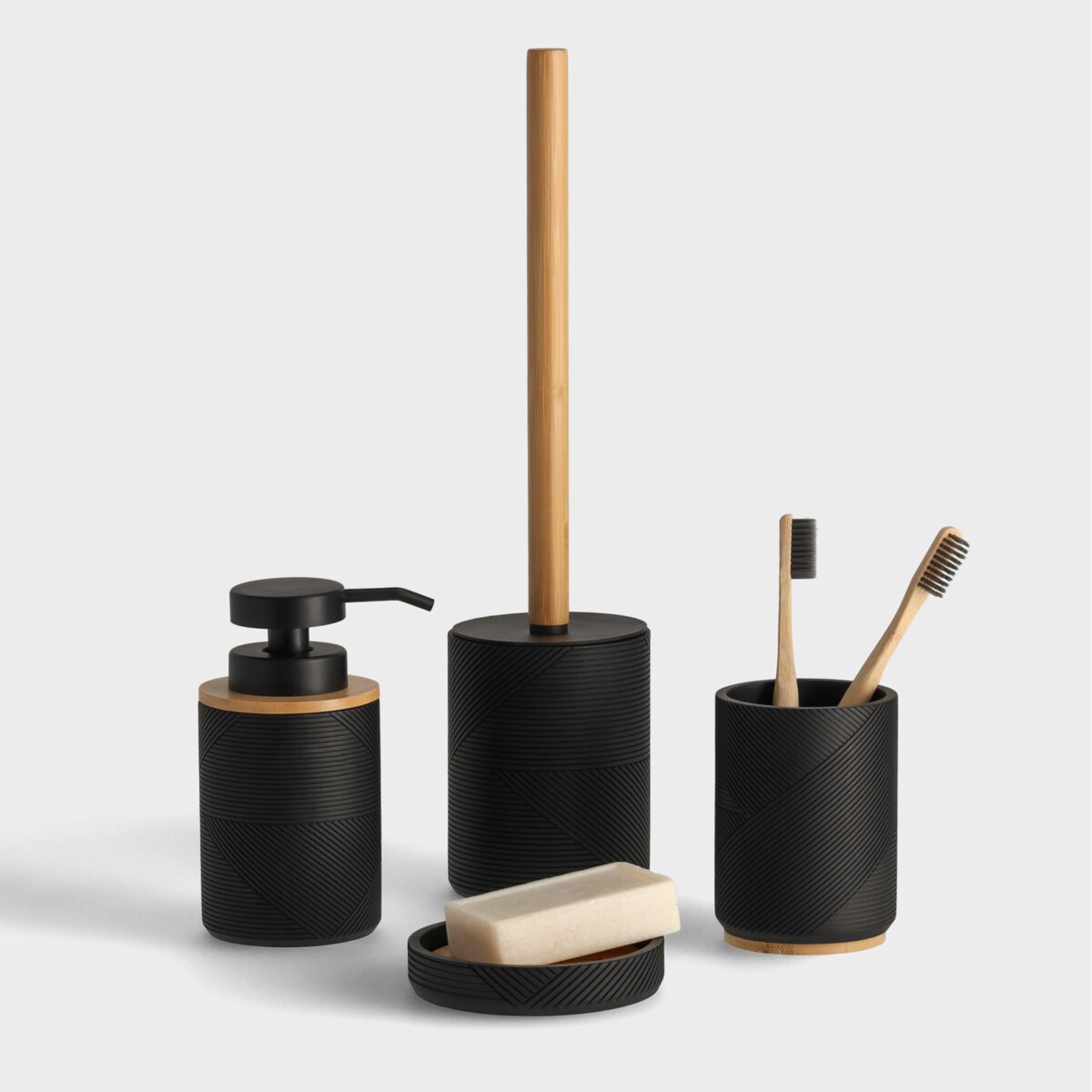 Ryflowany kubek łazienkowy z elementami drewna raveno