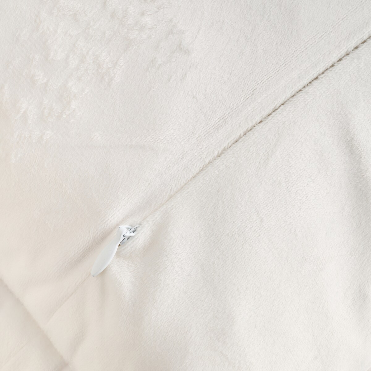 Poszewka z nadrukiem Casinos 45x45 cm z motywem kwiatowym