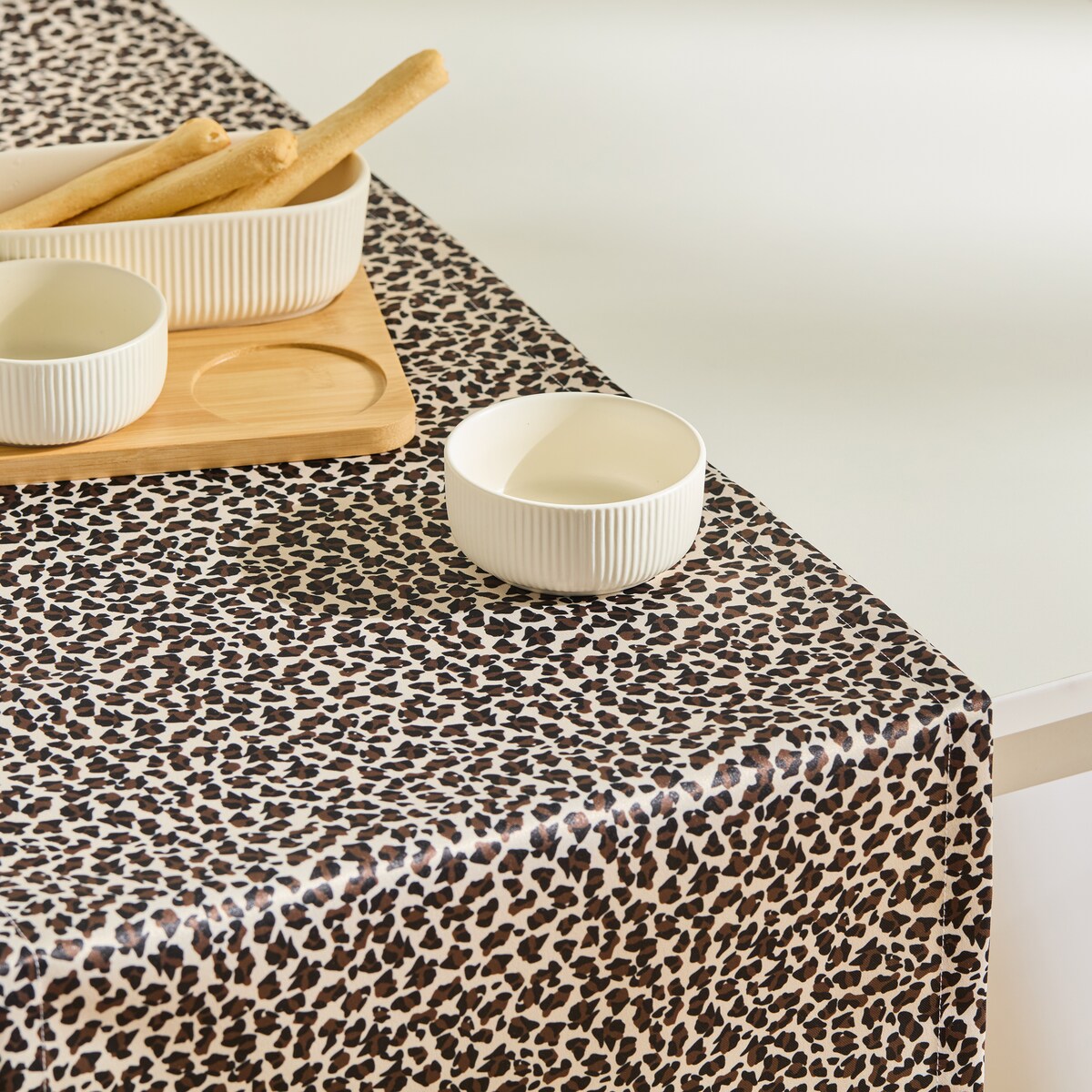 Bieżnik Drukowany Panter 40x180 cm z motywem zwierzęcym