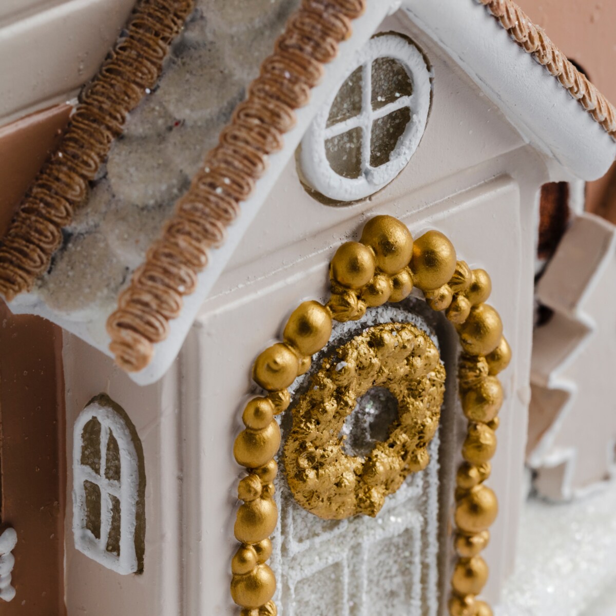 Figurka Led Gingeryhouse