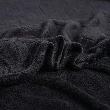 Jednokolorowy koc z wytłoczonym wzorem Violineos 150x200 cm z motywem arabeski