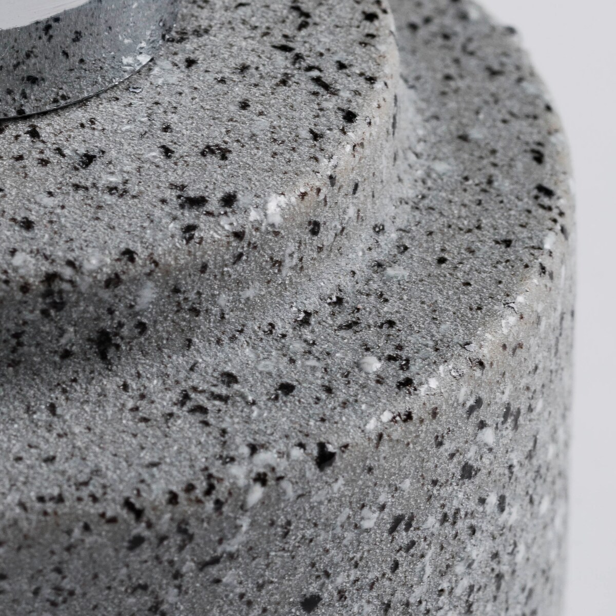 Dozownik Łazienkowy z Ceramiki Cementik