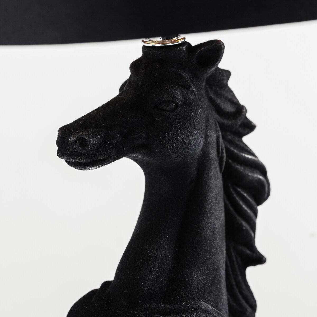 Lampa Stołowa Velvethorse