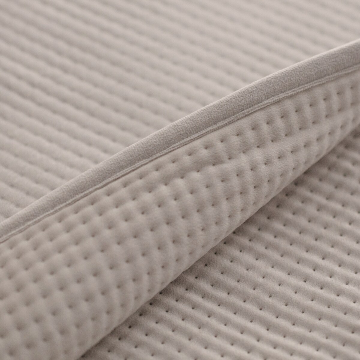 Narzuta Welwetowa w Wytłaczane Drobne Kropki Pontoso 200x220 cm